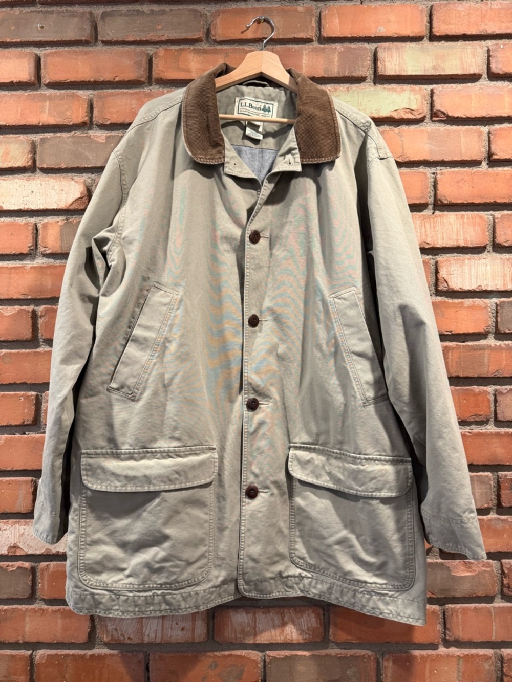 90’s L.L. Bean Men’s Field Jacket in Light Tan with Brown Corduroy Collar